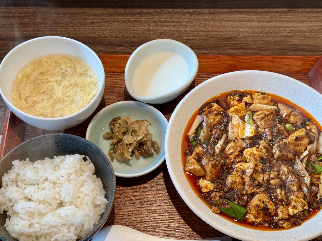 麻婆豆腐定食の写真