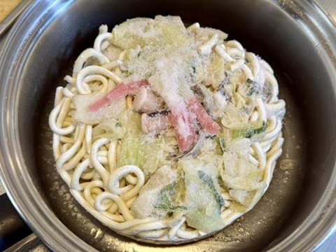 四海樓監修　ちゃんぽんの凍っている状態の写真