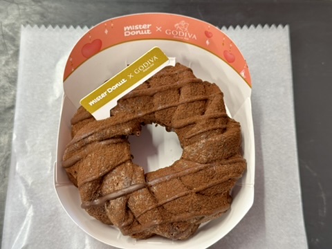 ミスタードーナツ「生ショコラフレンチ キャラメルプラリネ」の写真