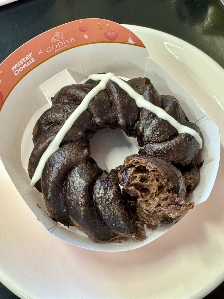 ミスド「生ショコラフレンチ ノワール」の写真